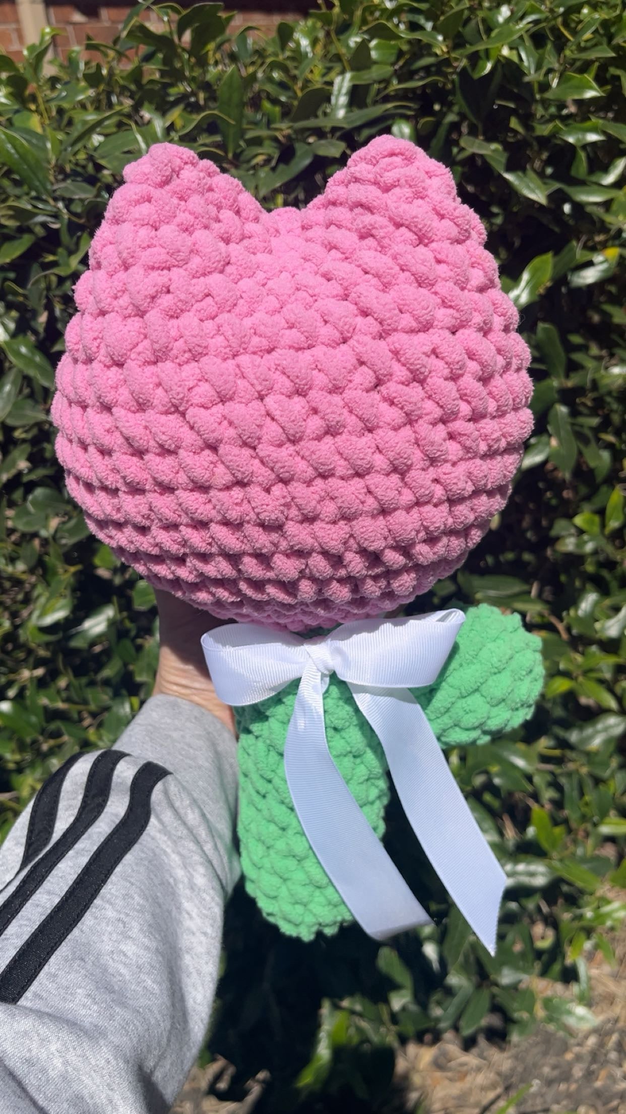 Jumbo Crochet Tulip (Bubblegum Pink)